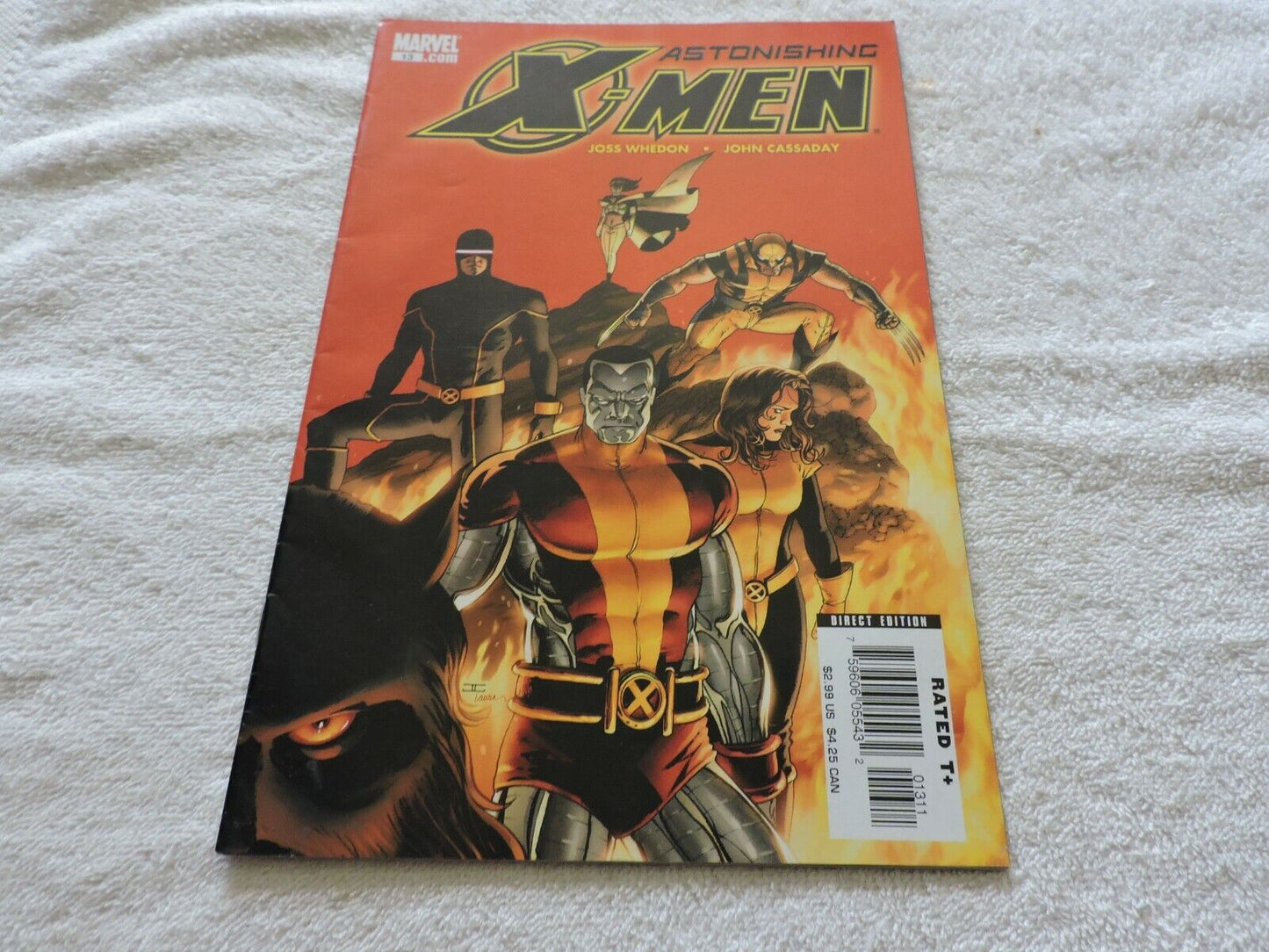 Astonishing X-Men Issue 13 Marvel Comics  UNGRADED 2006