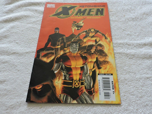 Astonishing X-Men Issue 13 Marvel Comics  UNGRADED 2006
