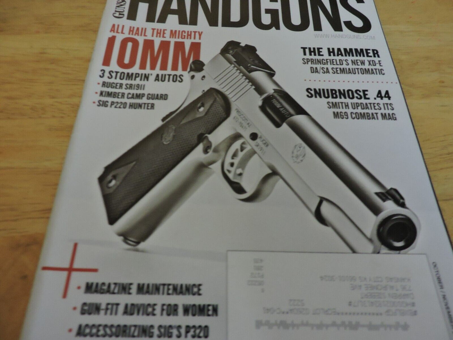 HANDGUNS   OCOTBER/NOVEMBER 2017  PRO TIPS ON CLEANING GUN JAMS