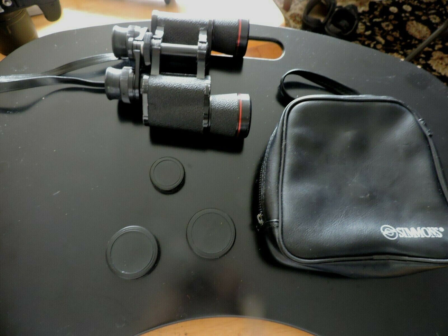 SIMMONS BINOCULARS  7X 35, 383ft @1000 yds fully coated optics model #1101