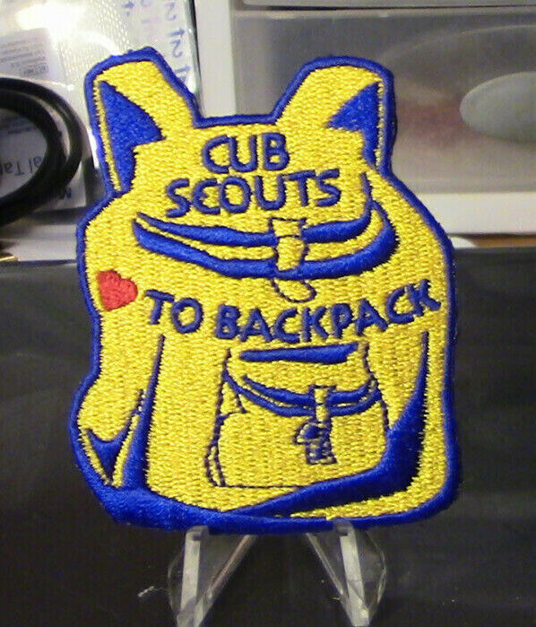 OFFICIAL BSA: Cub Scout Love to Backpack Patch