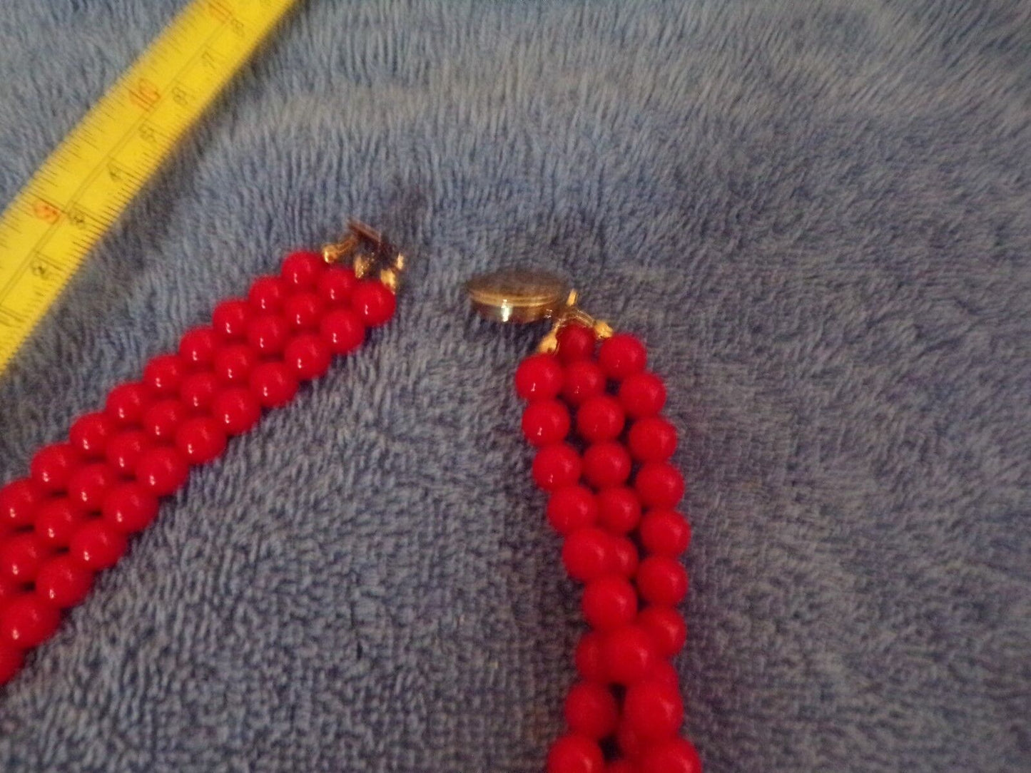 Bright Red Beaded Necklace (12")