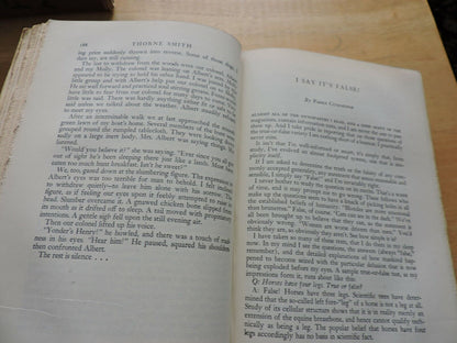 VINTAGE BOOK: THE BEDSIDE  ESQUIRE   EDITED BY: ARNOLD GINGRICH 1940