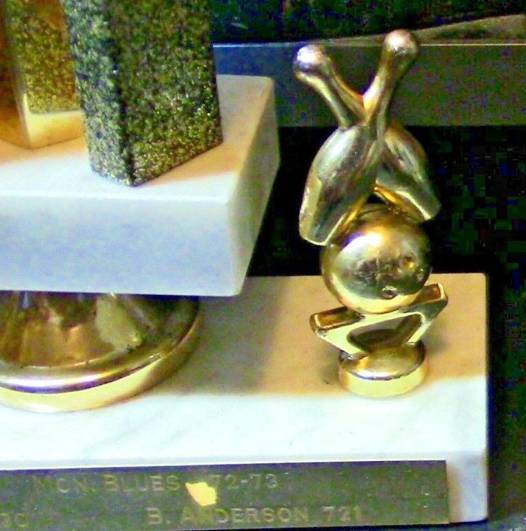 Bowling Trophy (Ready for a new engraving plate) 14" Tall