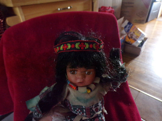 8" Native American Doll (Young Lady)