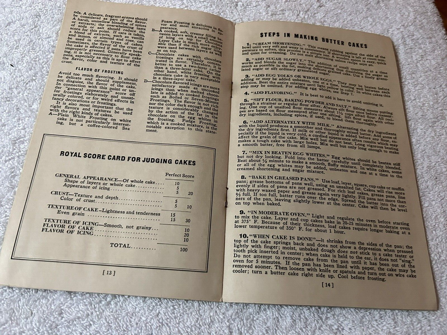 A GUIDE TO ROYAL SUCCESS IN BAKING--ROYAL BAKING POWDER  1941
