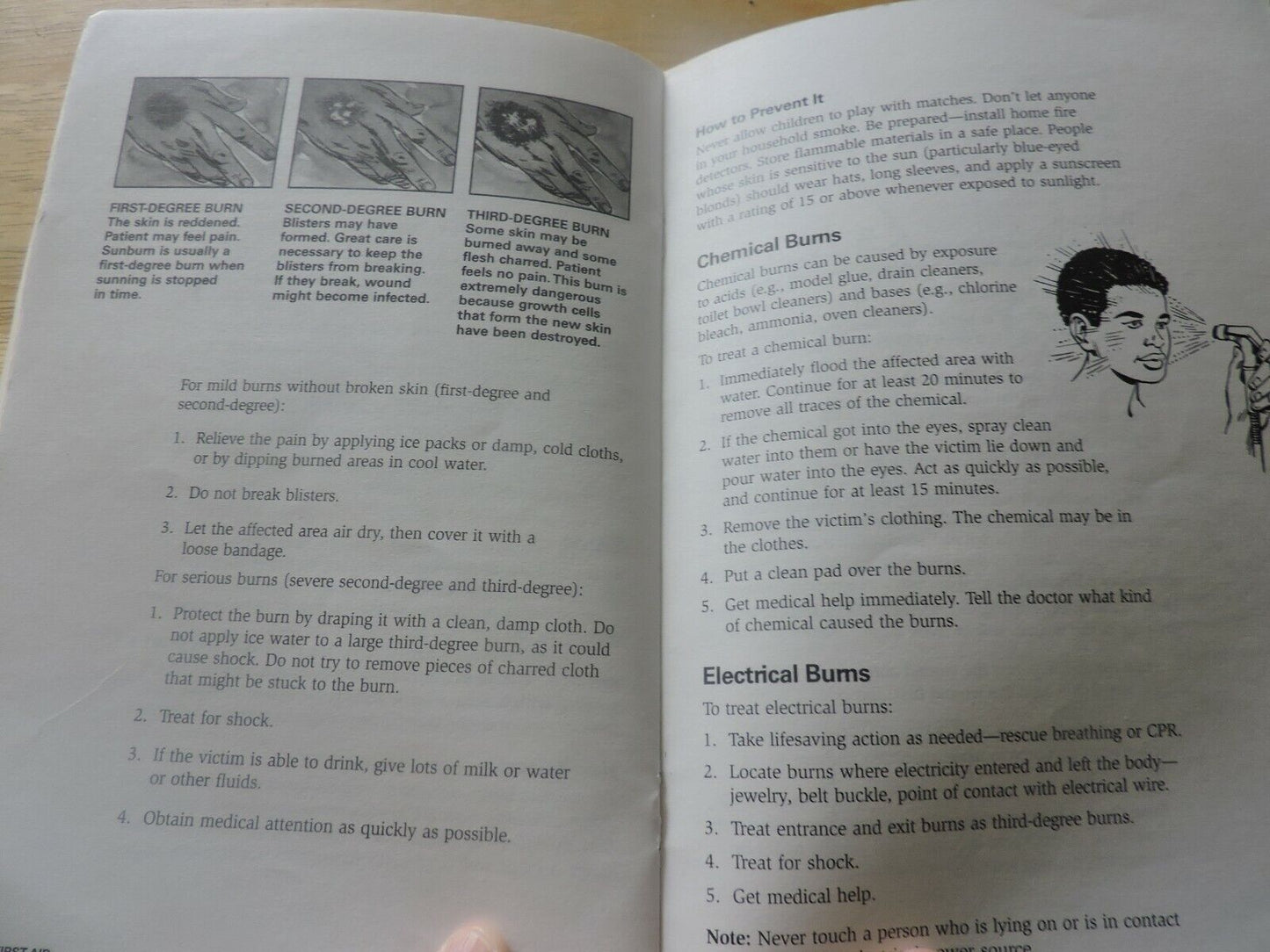 MERIT BADGE: FIRST AID--BOY SCOUTS OF AMERICA--2005 PRINTING