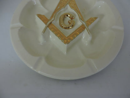 MASONIC DECORATIVE HANGING PLATE 8.5 INCHES ROUND