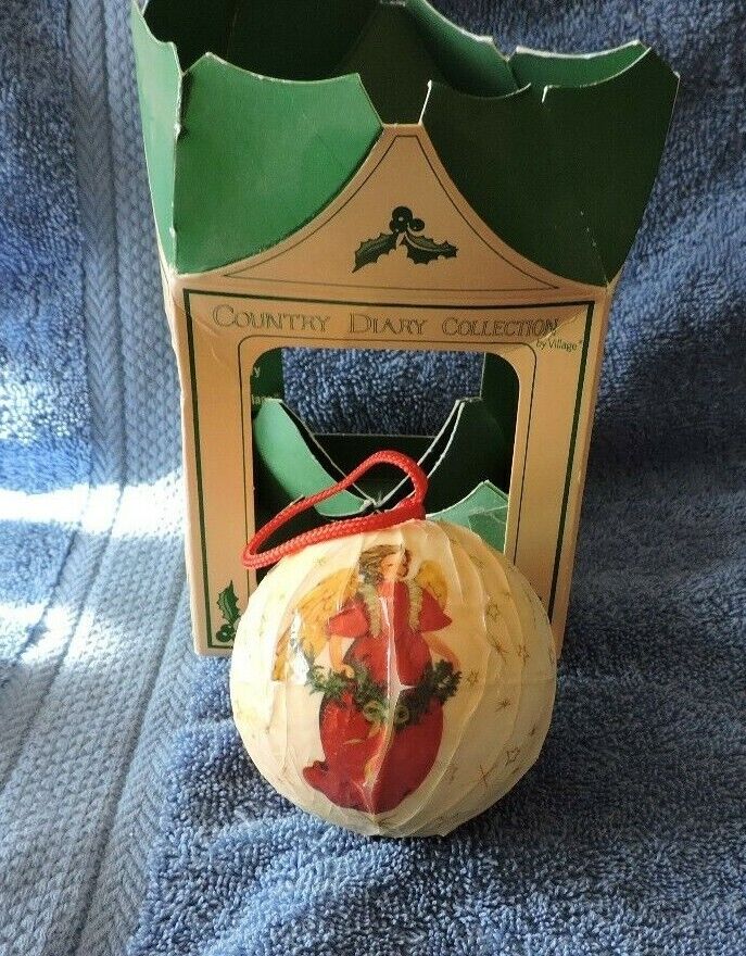 1982 COUNTRY DIARY COLLECTION ORNAMENT