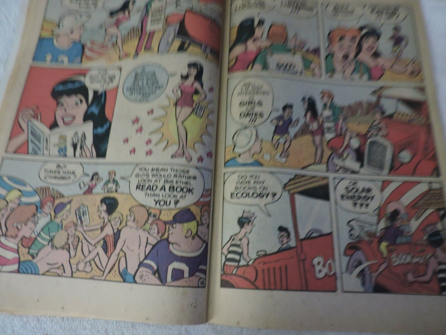 ARCHiE GETS A JOB   UNGRADED