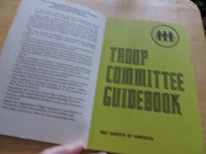 TROOP COMMITTEE GUIDE  BOY SCOUTS OF AMERICA 1984