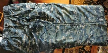 MILITARY ISSUE NAVY BLUE CAMOFLOUGE PANTS 32 INCH WAIST 29 INSEAM