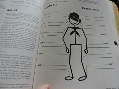 CUB SCOUT LEADER: HOW TO BOOK--GAMES, TRICKS, PUZZLES, CRAFTS, SKILLS  1991
