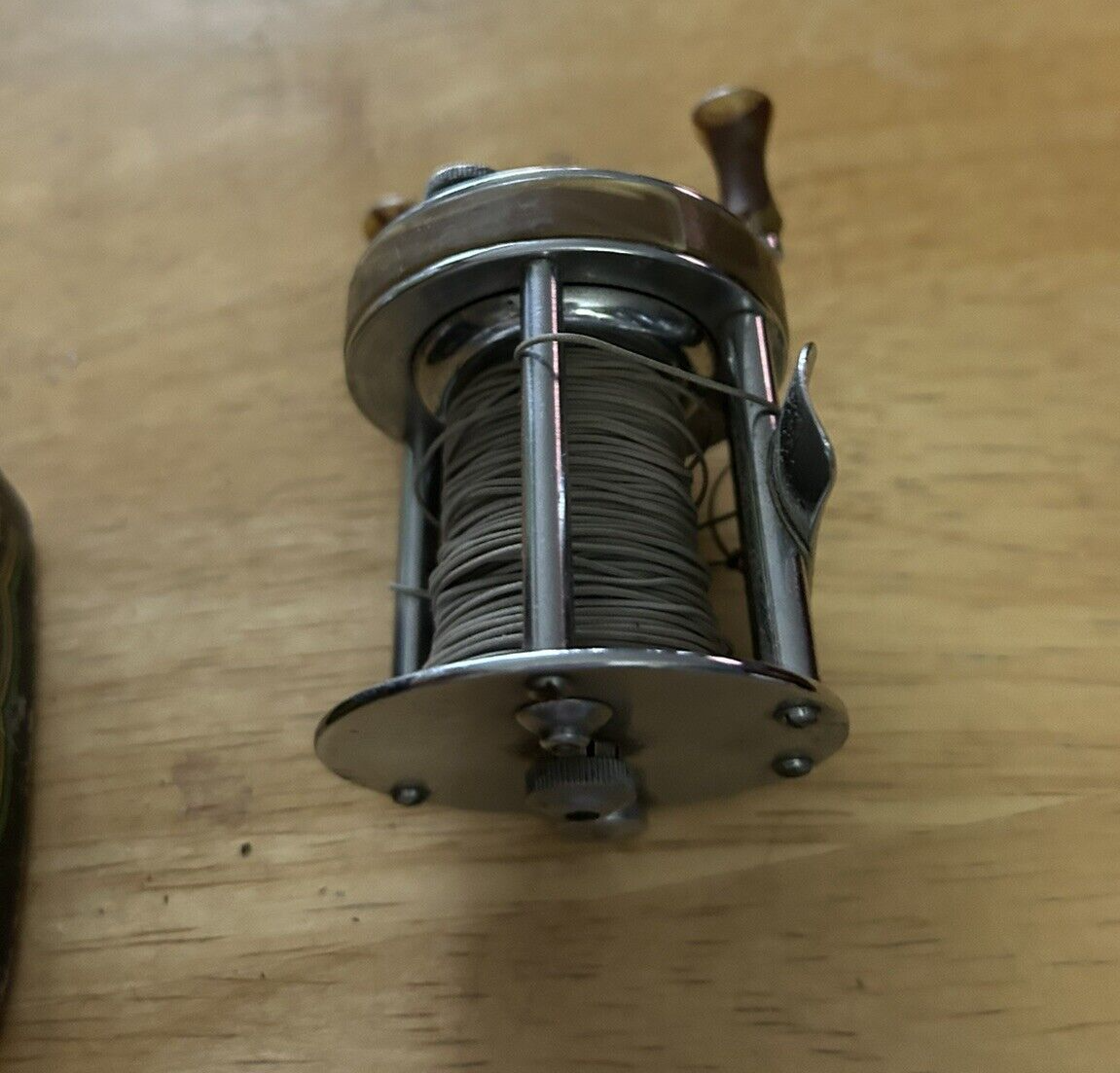 Vintage Bronson Altoona 4250 Level Winding Casting Reel -in Original Box