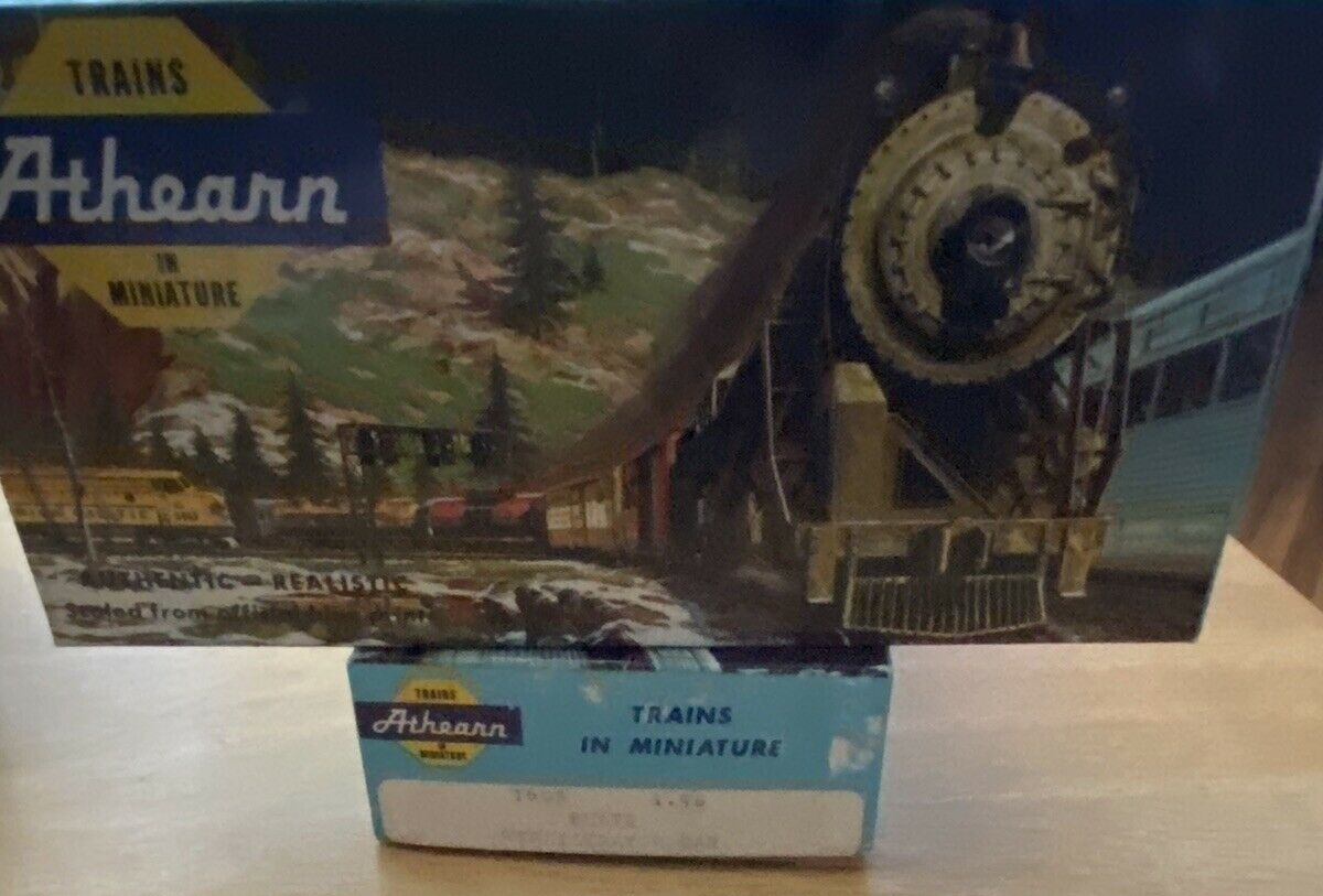 ATHEARN TRAINS IN MINIATURE BLATZ REFRIGERTOR CAR  (NIB)