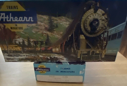 ATHEARN TRAINS IN MINIATURE BLATZ REFRIGERTOR CAR  (NIB)