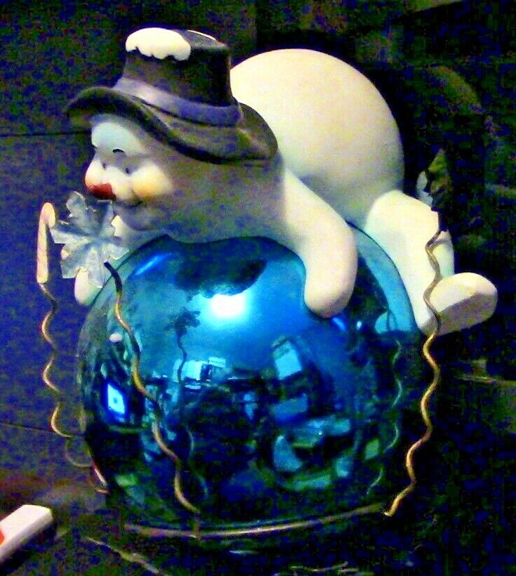 Snowman on a Ball Ornament/Pole Sitter