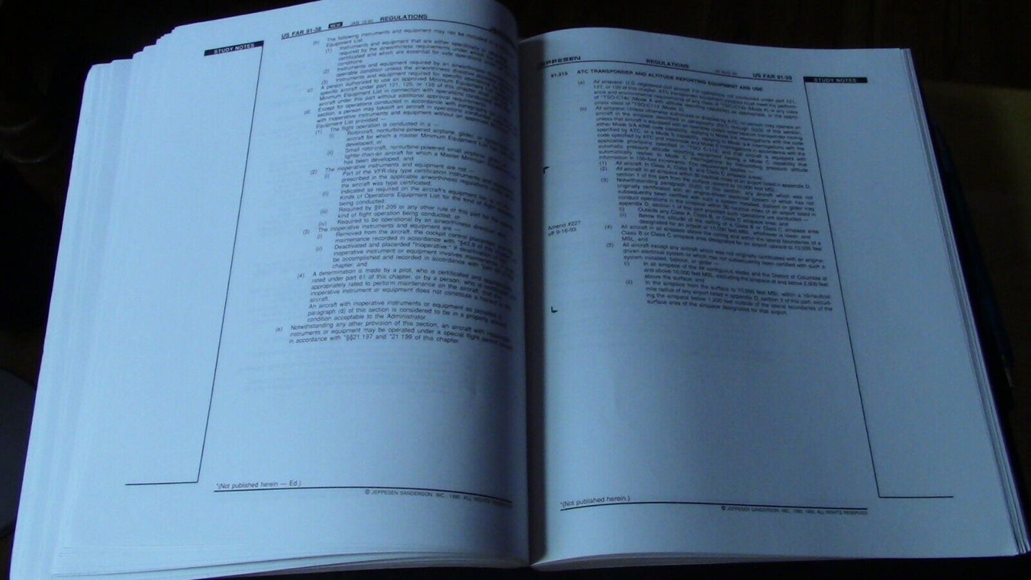 FAA: Federal Aviation Regulations (FAA Study Guide with Tests & Answers)
