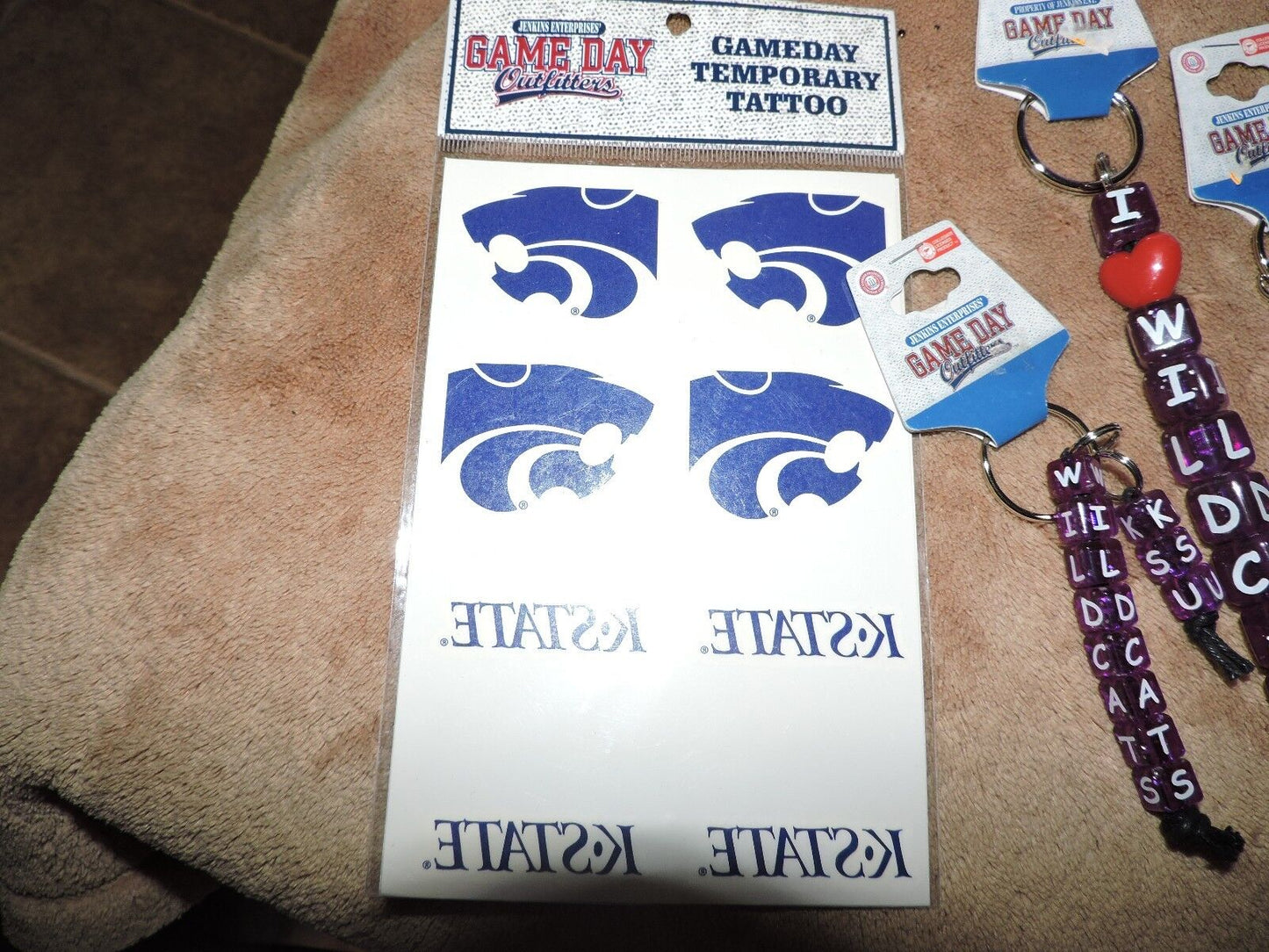 KANSAS STATE GAME DAY FAN LOT OF ITEMS