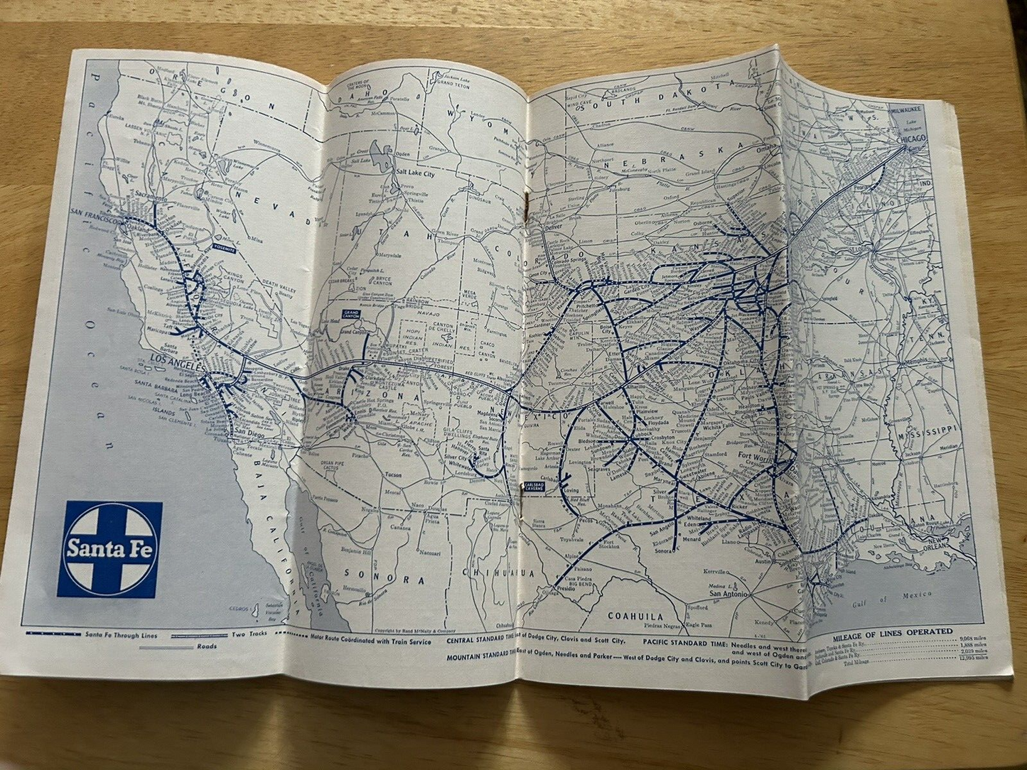 SANTE FE TIMETABLE 1961 SPRING/SUMMER--TICKET AGENT EDITION