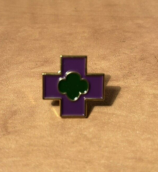 Girl Scout: Junior Safety Award Pin