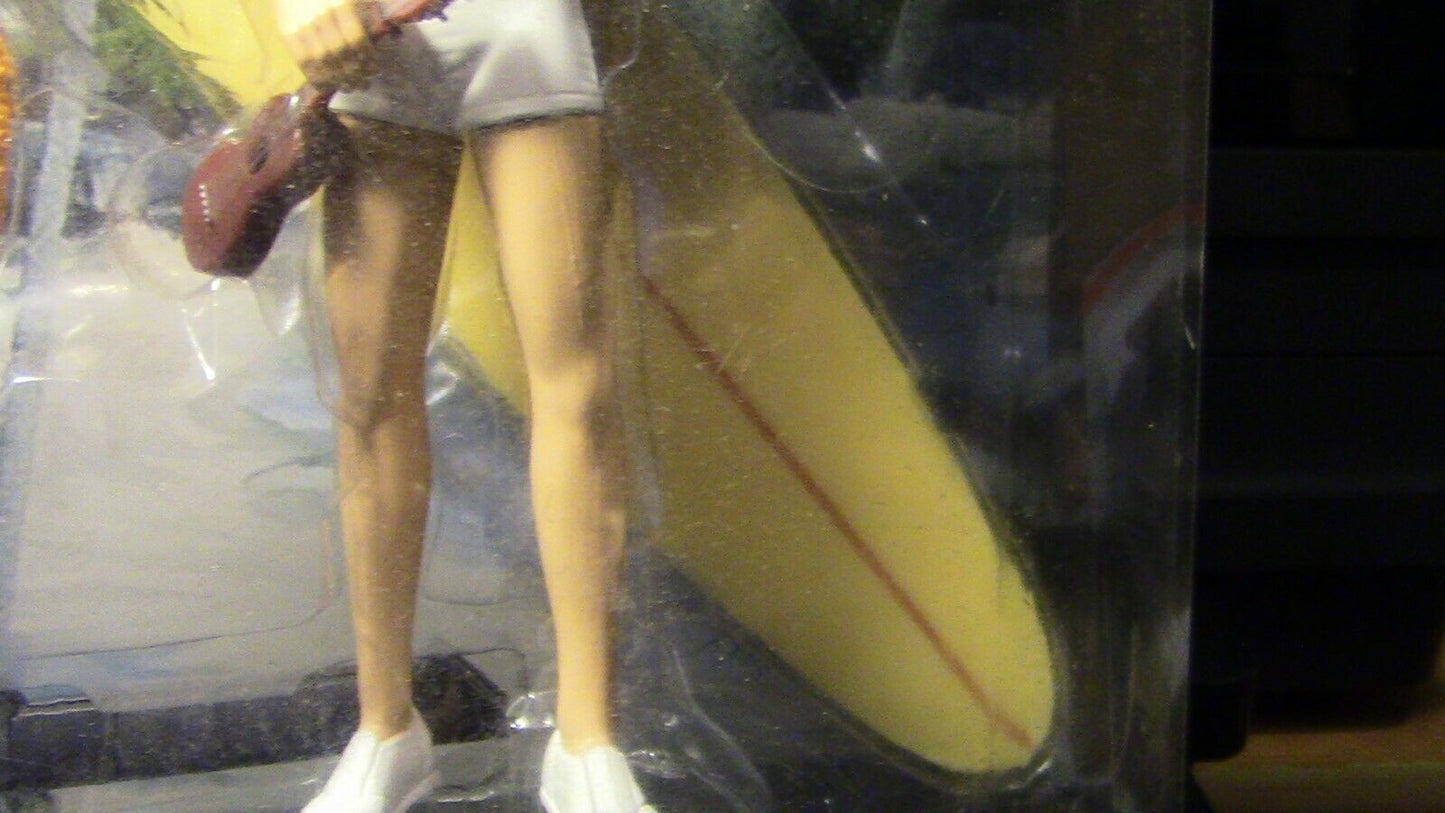 ELVIS BLUE HAWAII FIGURE (ELVIS' EIGHTH MOVIE, 1961)