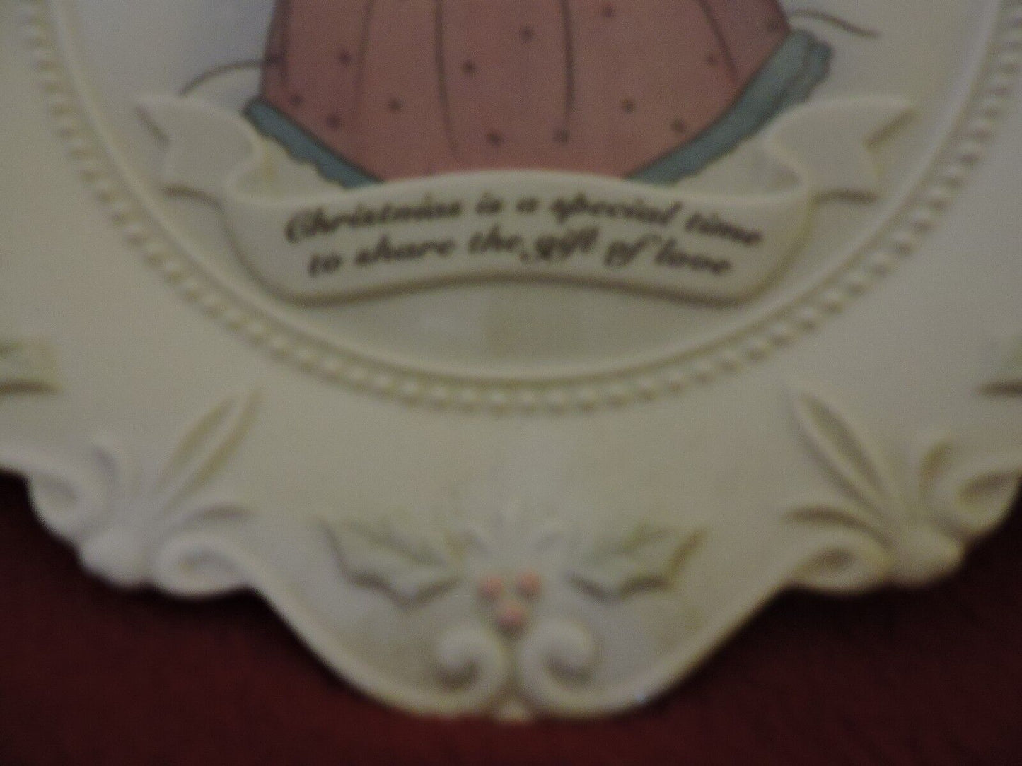 PRECIOUS MOMENTS 1995 CHRISTMAS PLATE