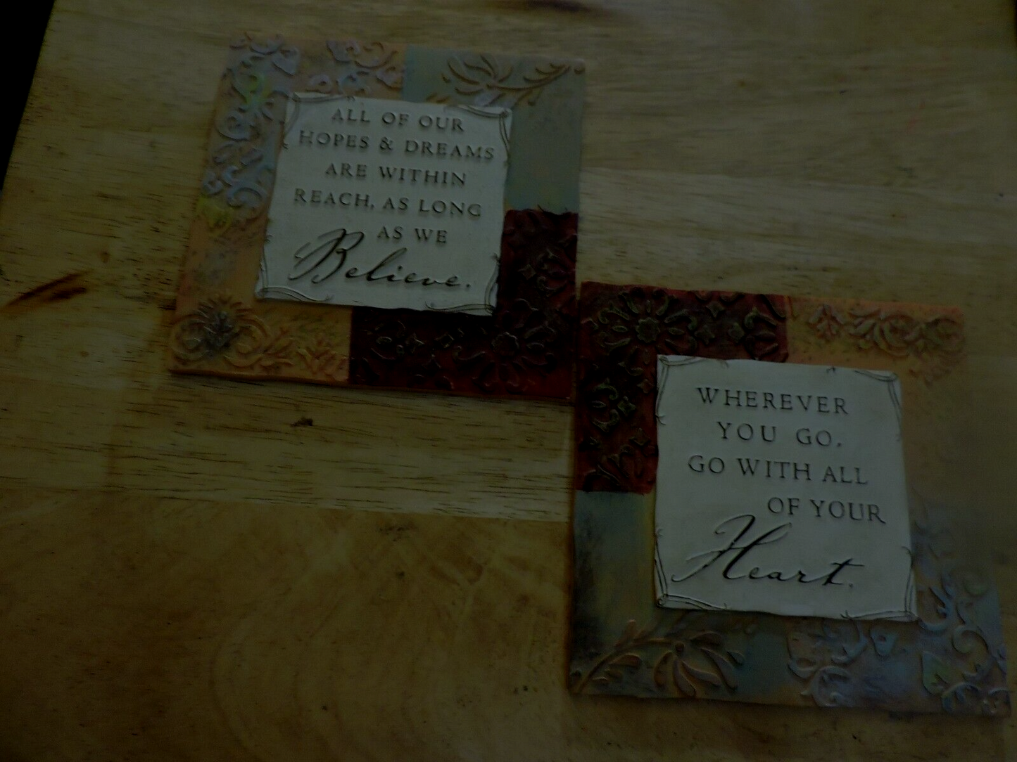 PAIR OF CERAMIC PLAQUES (WALL HANGINGS) 5.5X5.5 INCHES