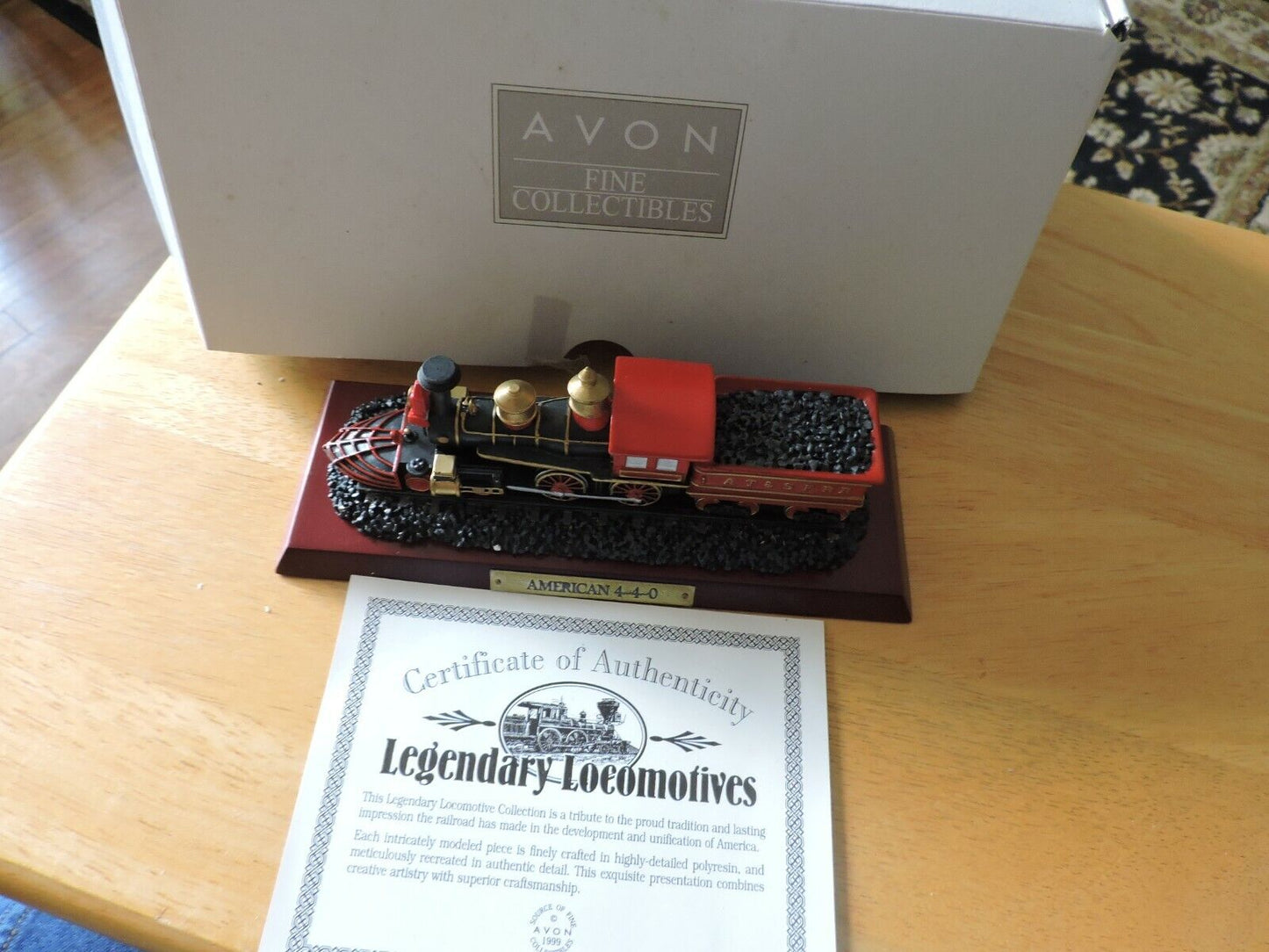 AVON FINE COLLECTIBLE--AMERICAN 4-4-0  LOCOMOTIVE  AND COAL CAR