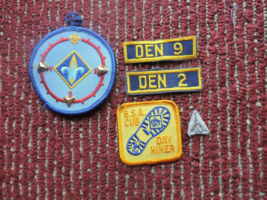 BSA Cub Day Hiker, Den 9 & 2, and Directional Patch Set