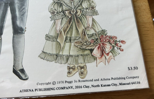 THE ANTIQUE DOLLS TO TO A PAPER DOLL WEDDING 1976 UNOPENED