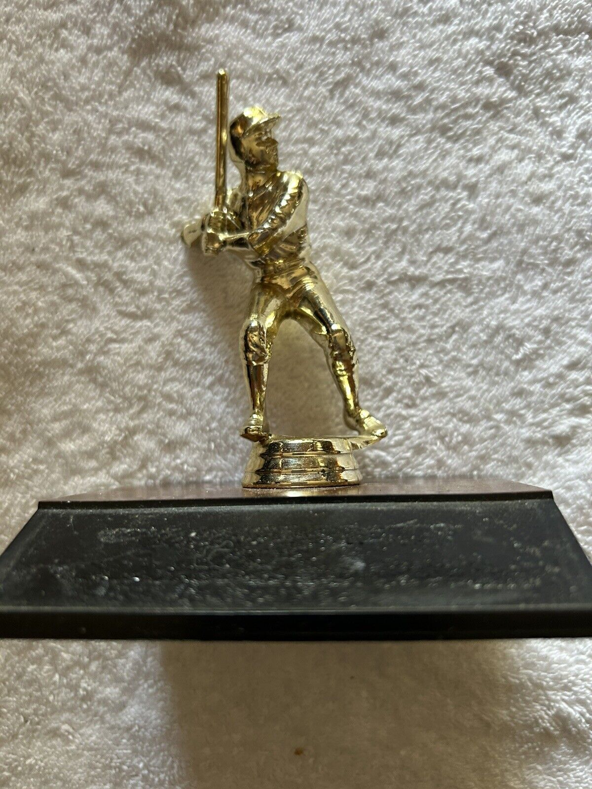 TROPHY: BASEBALL BATTER 5.25X4X3.5 INCHES