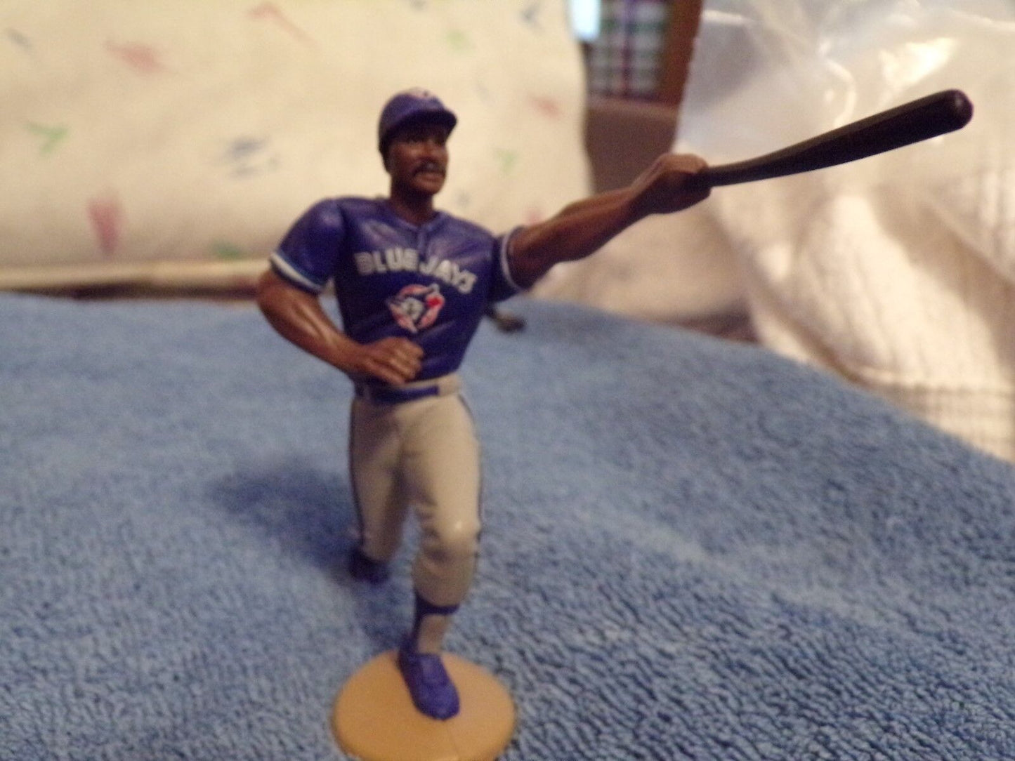 Lot of 4 Baseball Player Minifigures: Pirates, Yankees, Minnesota, Blue Jays