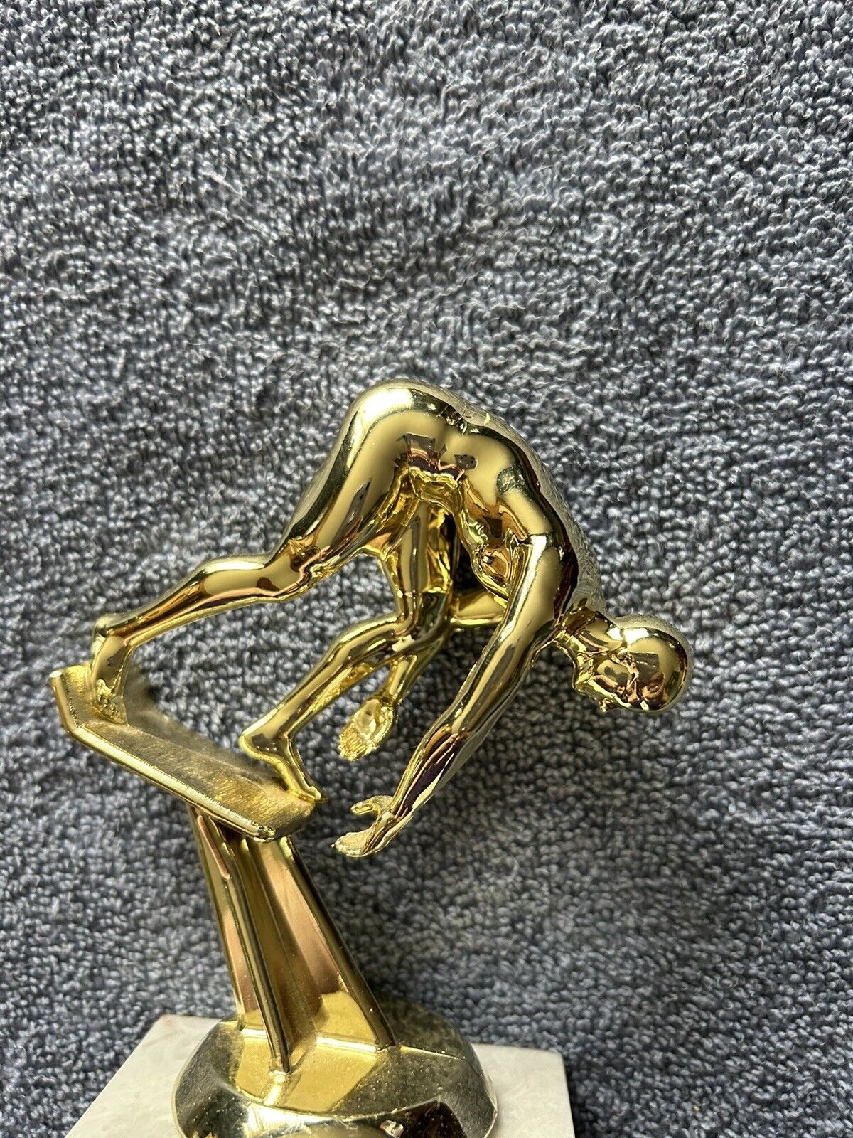 DIVING TROPHY 5.5 X 3.5 X 2  INCHES