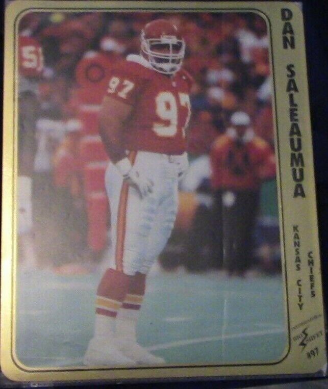 Official NFL: Kansas City Chiefs Picture Packet (7 Player Photo's & History)