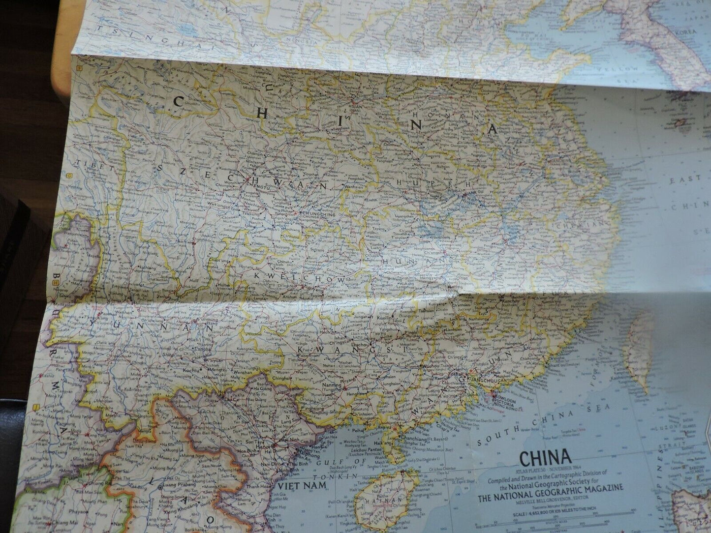 NATIONAL GEORGRAPHIC MAP OF CHINA  1964