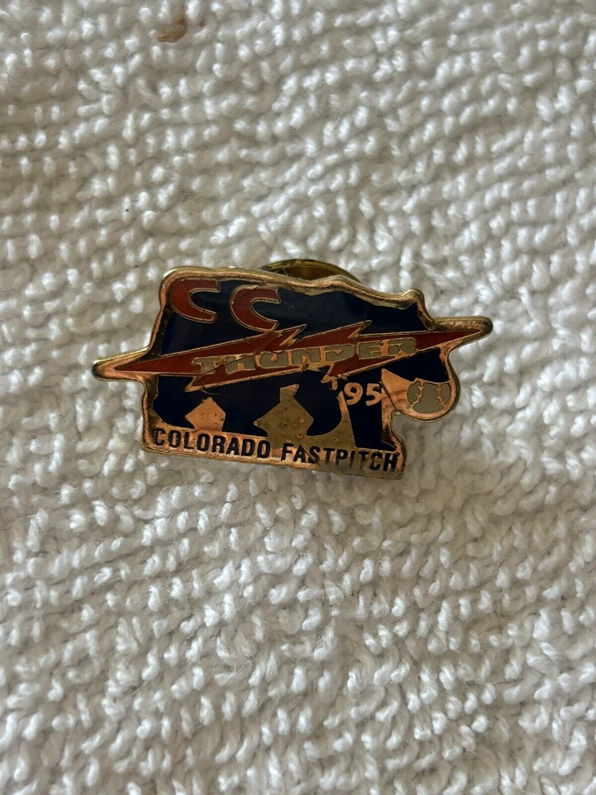 SOFTBALL PINS:  (5) MAVERICKS-2, CRESTED BULLE, CC, BROKEN ARROW 1996