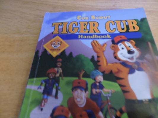TIGER CUB HANDBOOK--CUBSCOUT 2010 PRINTING