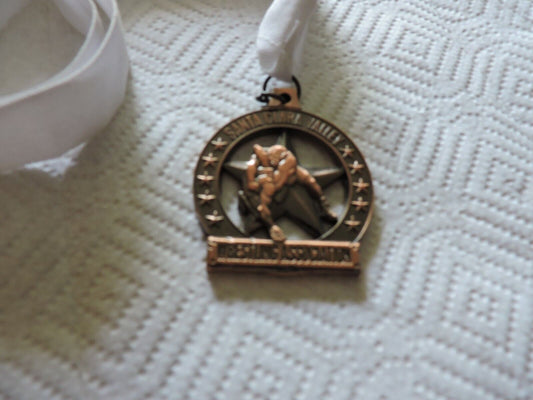 SANTA CLARE VALLEY WRESTLING ASSOCIATIONS  MEDAL WITH WHITE RIBBON