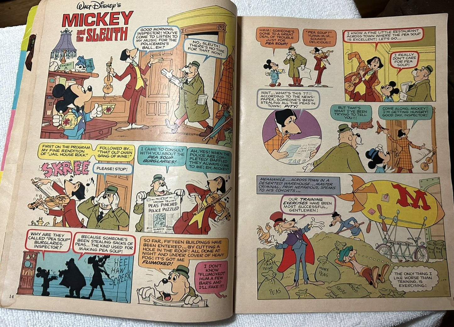DISNEY MAGAZINE September Issue 1976 Mickey & the Sleuth, Bob Hope, Draw DonaldÂ 