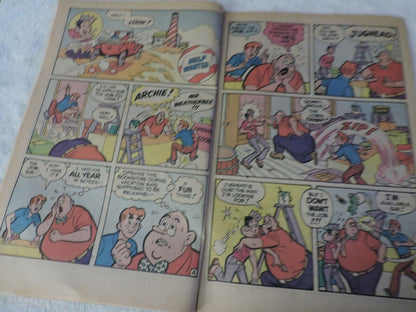 ARCHiE GETS A JOB   UNGRADED