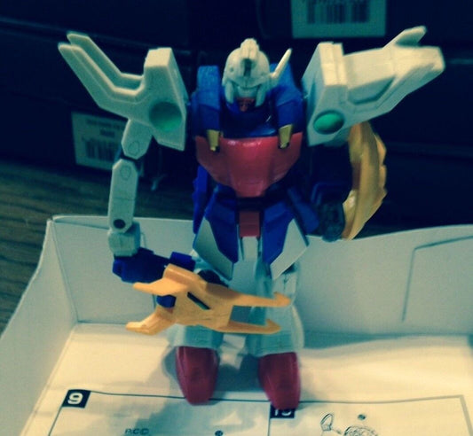 Bandai 1995 Wing Gundam 0, Mobile Suit XXXG-00W0 Action Figure 1/100 Model Kit