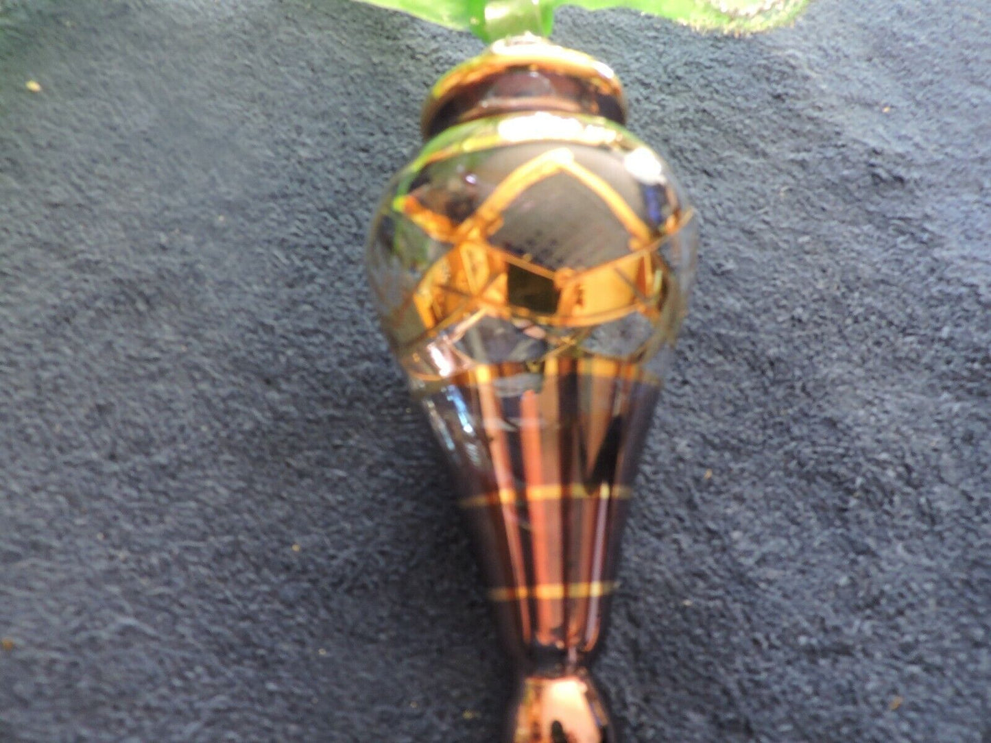 BLOWN GLASS CHRISTMAS ORNAMENT WITH PICTORIAL INLAYS 6.5 LONG 7 INCHES ROUND