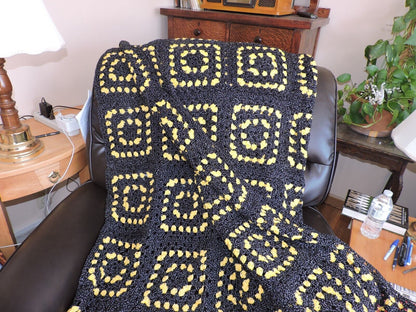 Hand Made Crocheted Coverlet â€œMade With loveâ€. NEW