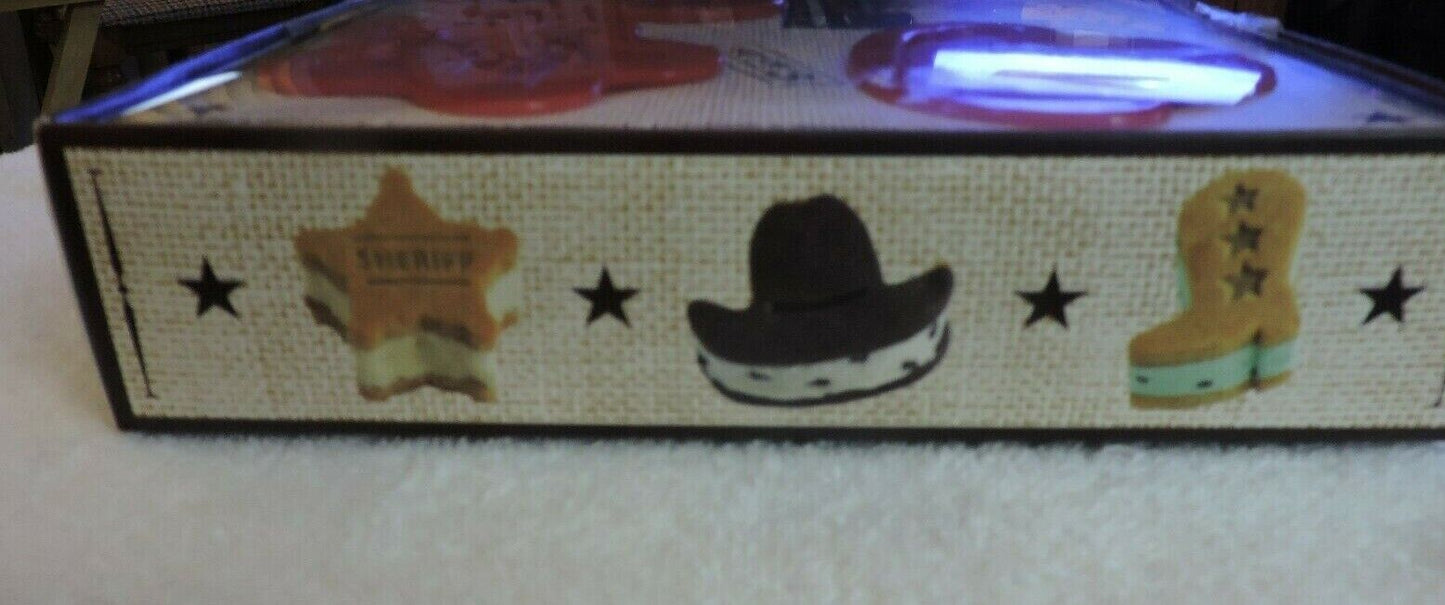 WILD WEST ICE CREAM SANDWICH MOLDS  SET OF 3 (NIB)