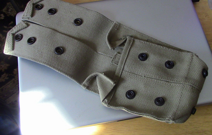 WWII-Army Two Pouch Grenade Holder