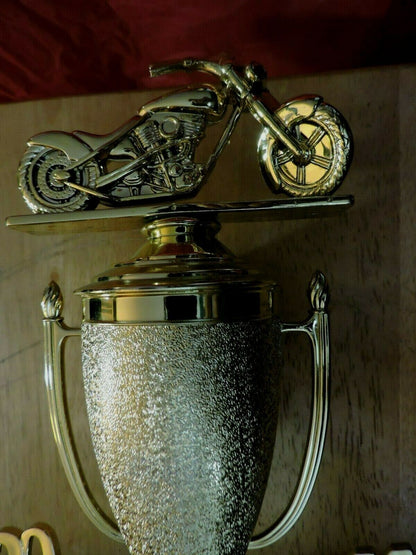 HARLEY CRUISER MILD CUSTOM 4TH PLACE TROPHY  2011