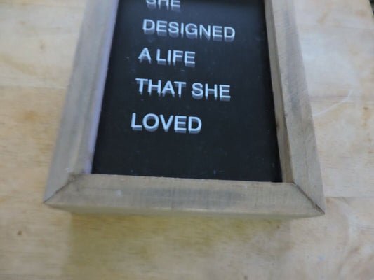 COLLINS BOX SIGN: 