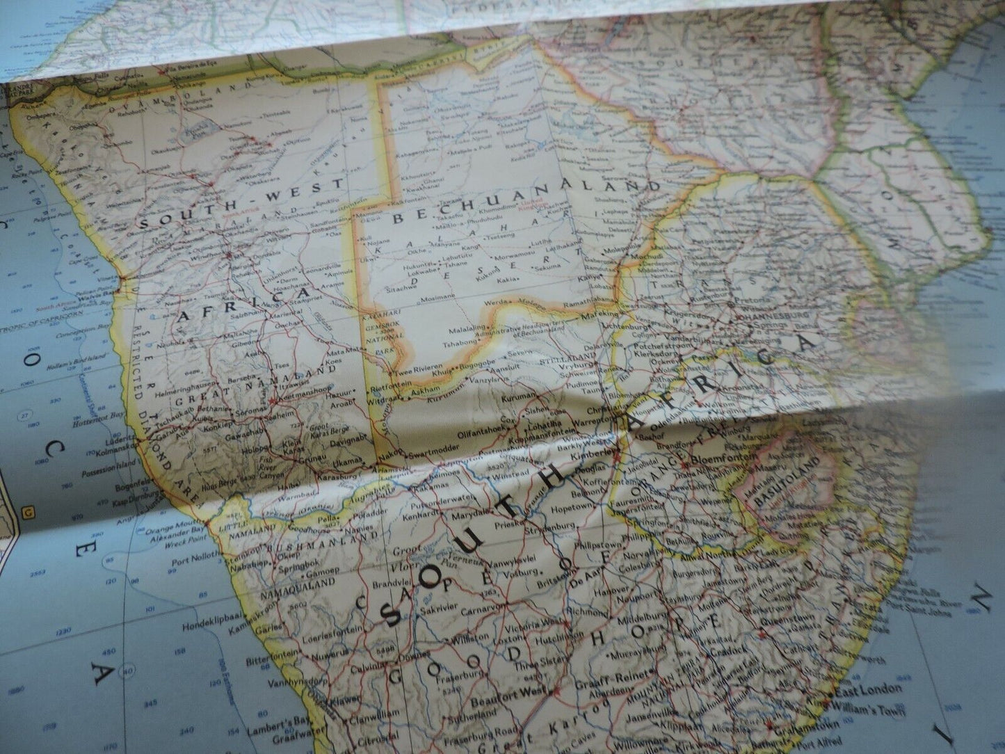 NATIONAL GEORGRAPHIC MAP OF SOUTHERN AFRICA 1962