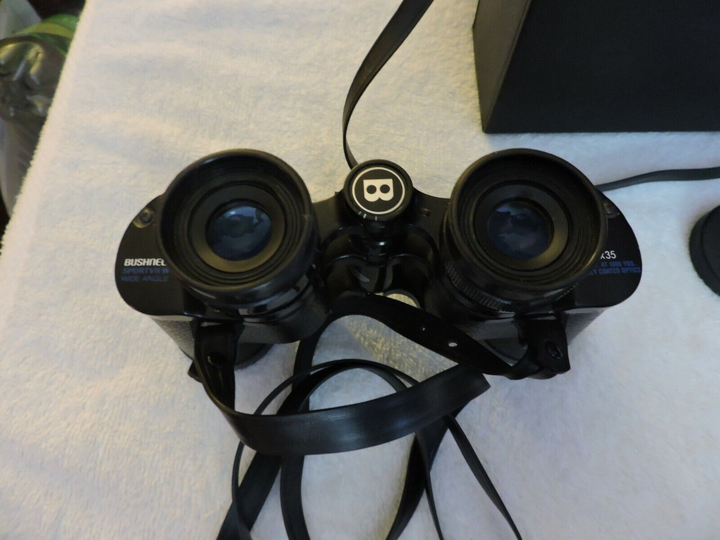 BUSHNELL BINOCULARS SPORTSVIEW WITH CASE  7 X 35